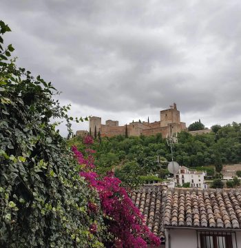 Alhambra nublado